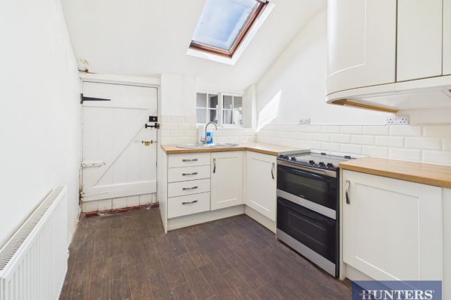 21, Reynolds Street, Filey photo 4