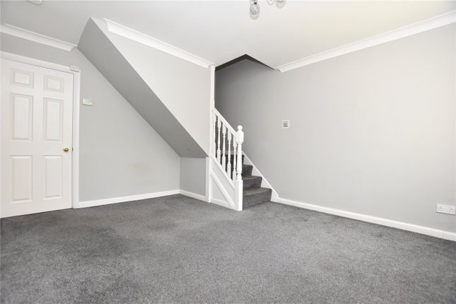 26, Millbeck Approach, Leeds photo 2