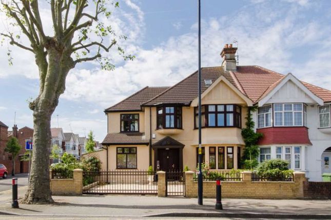 Thumbnail Property for sale in Anson Road, London