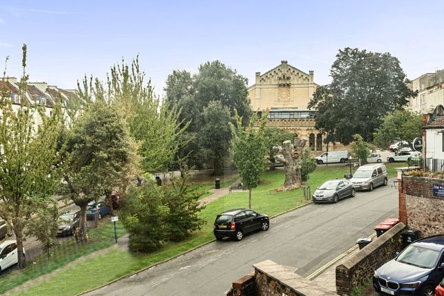 Flat 7, Richmond Heights 1-2,, Richmond Hill, Bristol photo 3