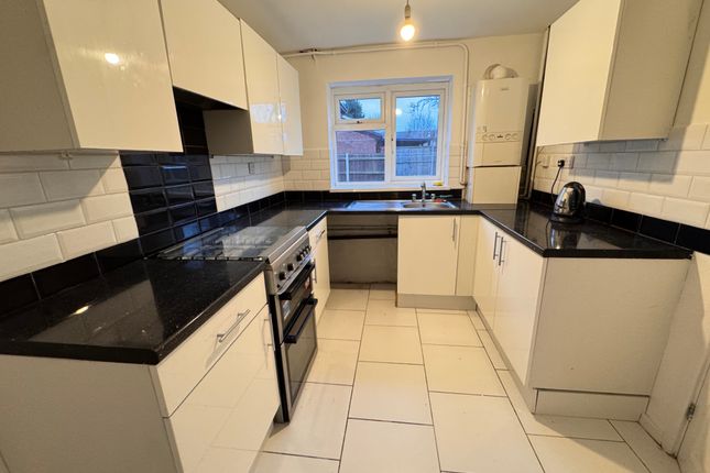 104, Lowe Street, Wolverhampton photo 3