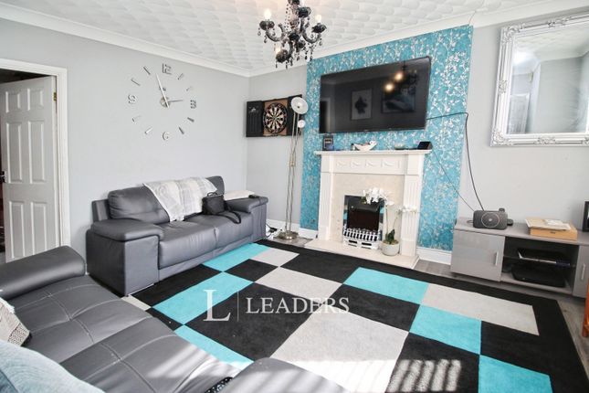 32, Camlet Grove, Milton Keynes photo 3