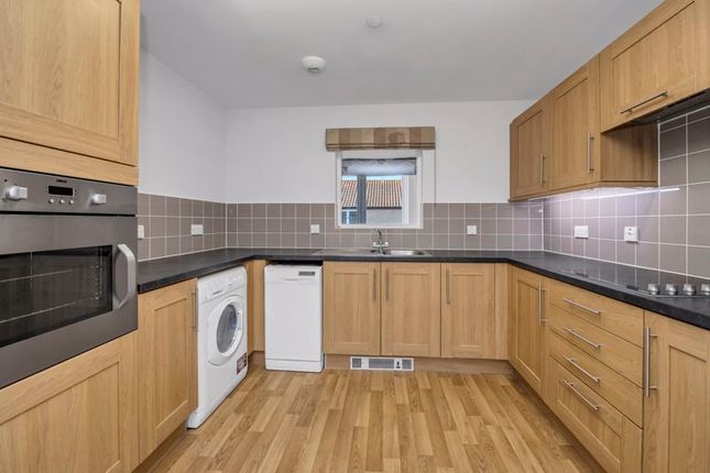 Flat 49, Oxlip House, Airfield Road, Bury St. Edmunds photo 4