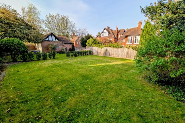 Flat 3, Roseness, 19 Salisbury Avenue, Harpenden photo 2