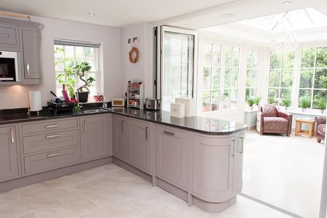 Lime Tree Cottage - Kitchen.Jpg