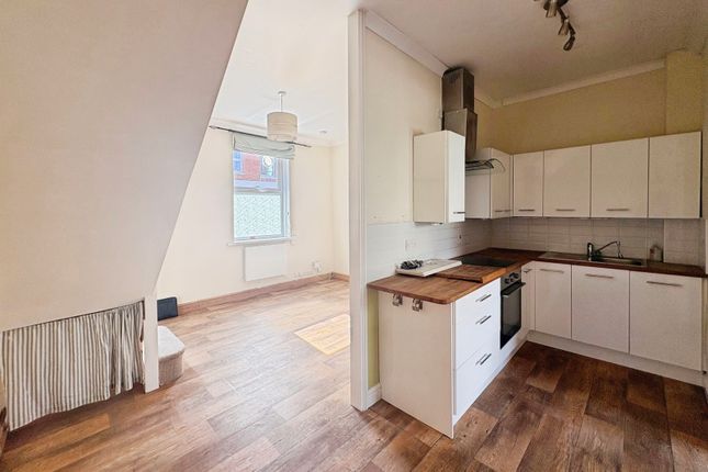 1, Yarborough Road, Isle of Wight photo 4