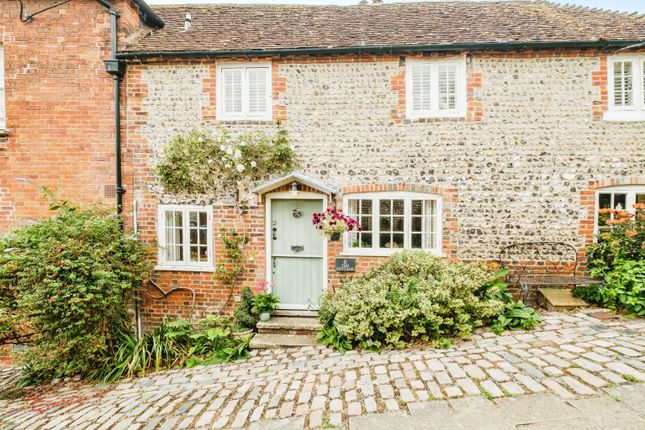6, Bakers Arms Hill, Arundel photo 2
