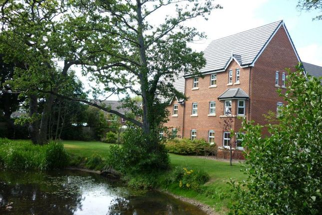 2 bed flat for sale in Moss Hey, Spital, Wirral CH63