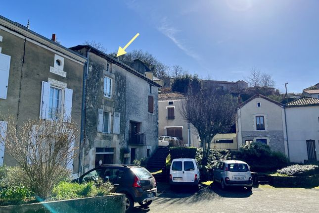 Property for sale in L Isle Jourdain, Vienne, France