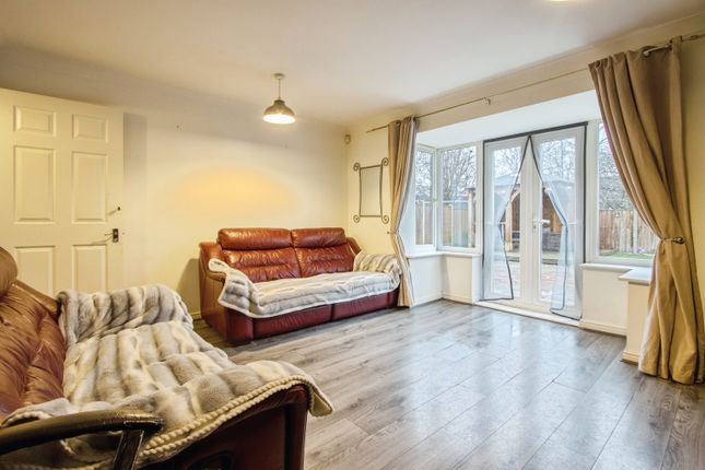 24, Northfield Meadows, Pontefract photo 3
