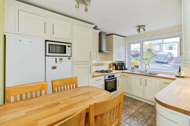 6, Meadow Park, Devon photo 2