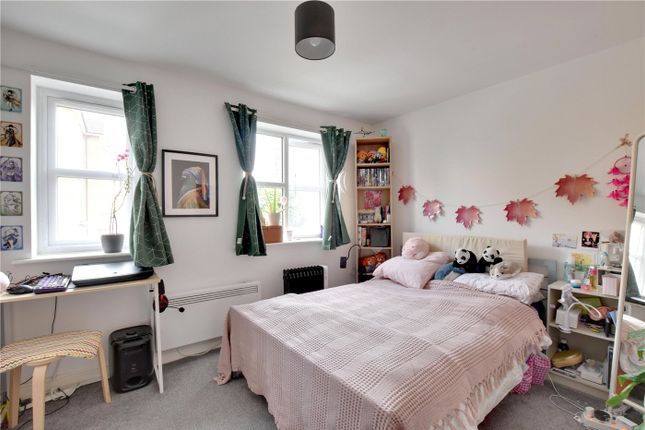 21, Compass House, Deptford photo 3