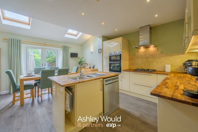 48, Lyndon Road, Birmingham photo 4
