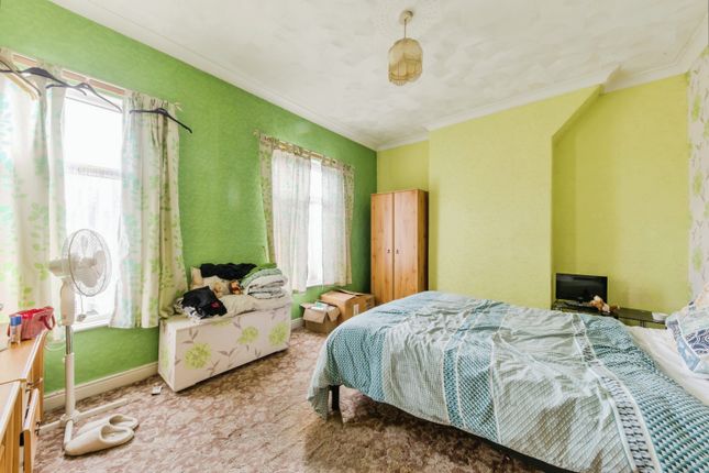 Terraced house for sale in Broad Street, Crewe, Cheshire