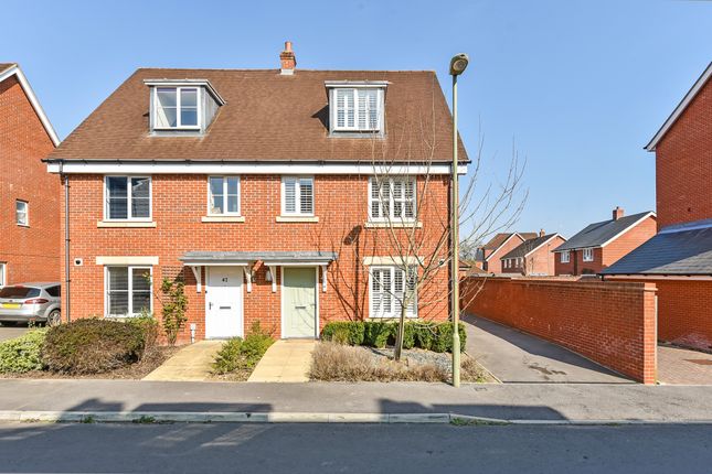 Thumbnail Semi-detached house to rent in Cutforth Way, Romsey