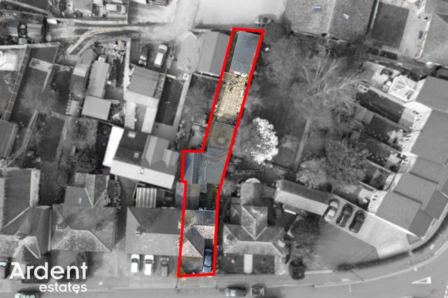 6 Cross Road, Maldon photo 3