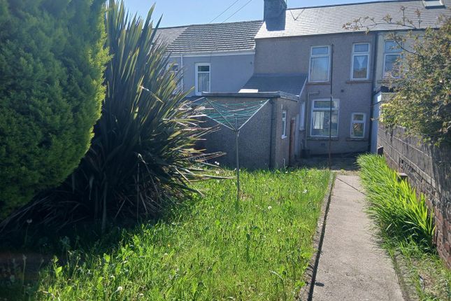 6 Llwyn On Street Rear.Jpg