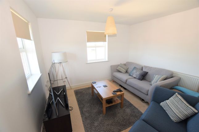 Thumbnail Flat to rent in John Mace Road, Colchester