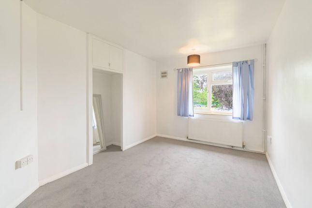 57, Garron Lane, South Ockendon photo 4