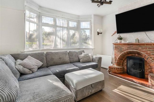 45, Grasvenor Avenue, Barnet photo 4