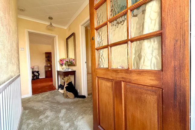 1 Exeter Close, Merthyr Tydfil photo 4