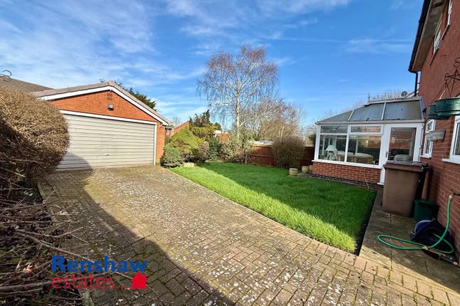 114 Springfield Gardens, Ilkeston photo 3