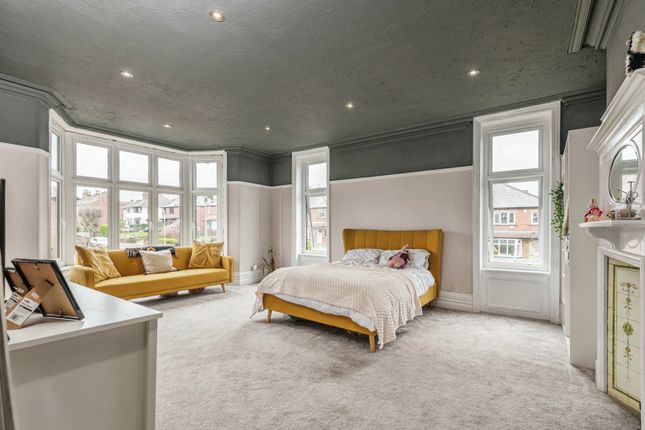 End terrace house for sale in Rooms Lane, Leeds