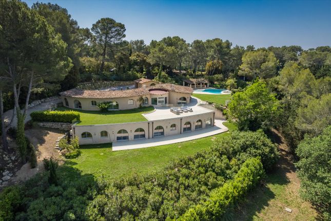 Thumbnail Villa for sale in Mouans-Sartoux, Alpes-Maritimes, Provence-Alpes-Côte d`Azur, France