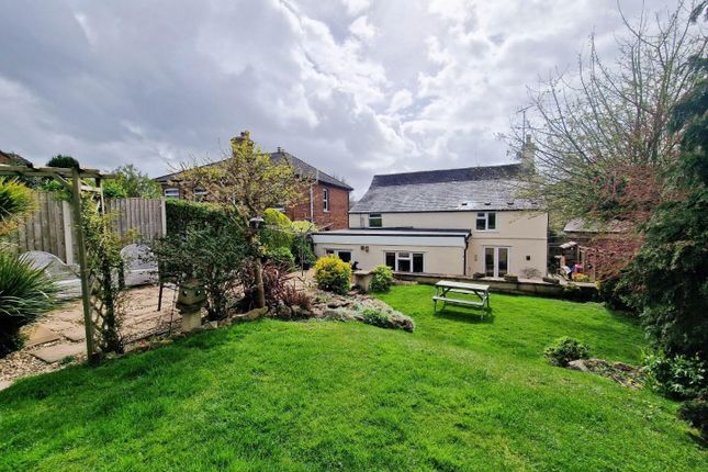 Detached house for sale in Bath Road, Stonehouse, Gloucestershire