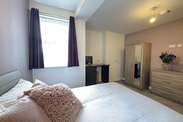 Yeovil Promise, 141-143 St Michaels Avenue, Yeovil photo 2
