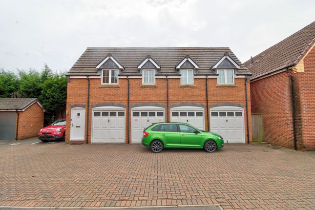 Flat for sale in Anchor Drive, Tipton