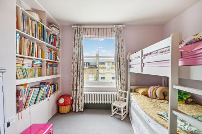 Terraced house for sale in Brussels Road, Battersea, London