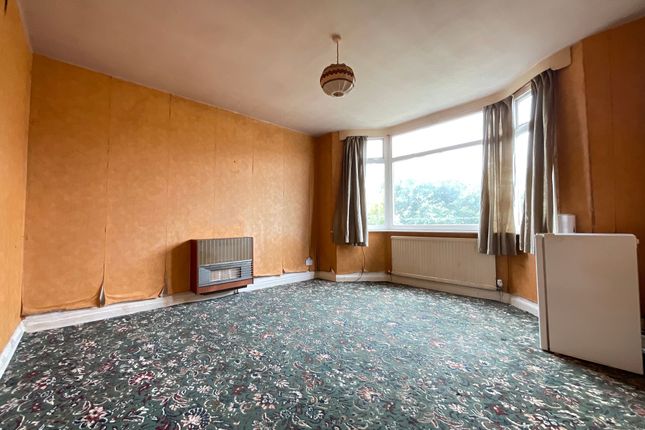 14 Greenstead Road, Scarborough photo 2