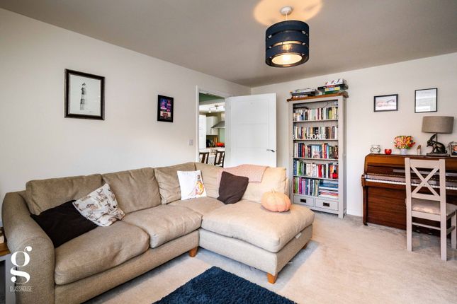 16, Orchard Vale, Hereford photo 3