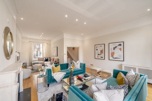Thumbnail Property to rent in Hereford Square, South Kensington
