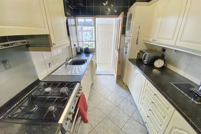 Terraced house for sale in Curtis Road, Wyken, Coventry