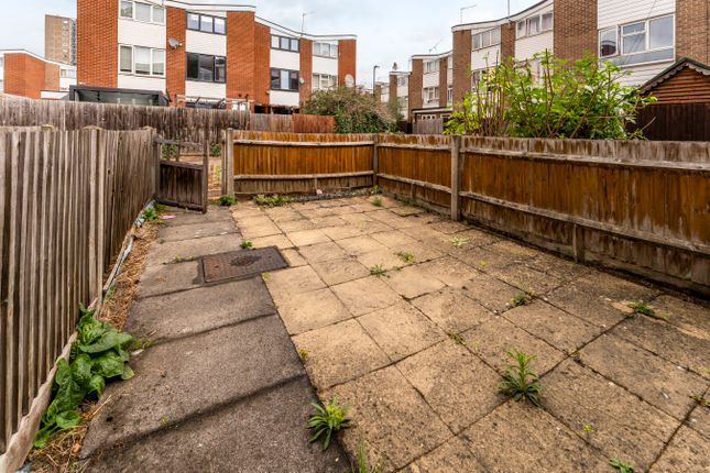 5, Stuart Road, London photo 4