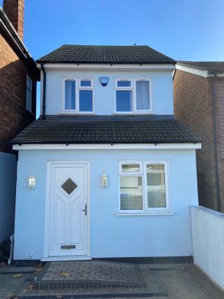 Thumbnail Detached house for sale in Upper Wickham Lane, Welling