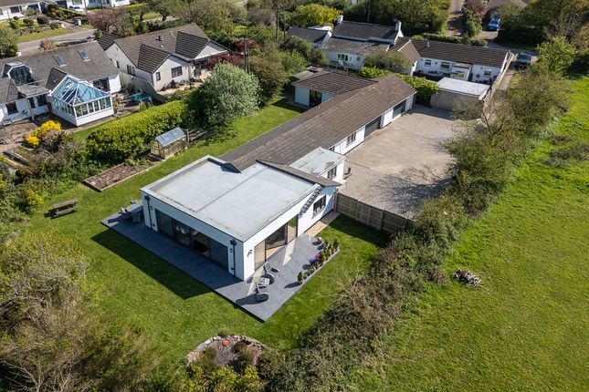 Field End, Lancamshire Lane, Rosudgeon photo 2