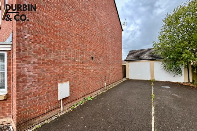 42 Tir Founder Fields, Aberdare photo 2