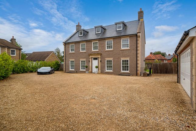 Detached house for sale in Peppard Common, Henley-On-Thames