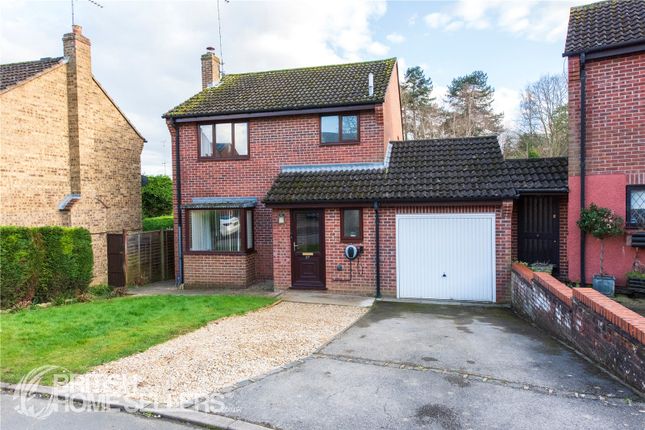 Detached house for sale in Foscote Rise, Banbury, Oxfordshire