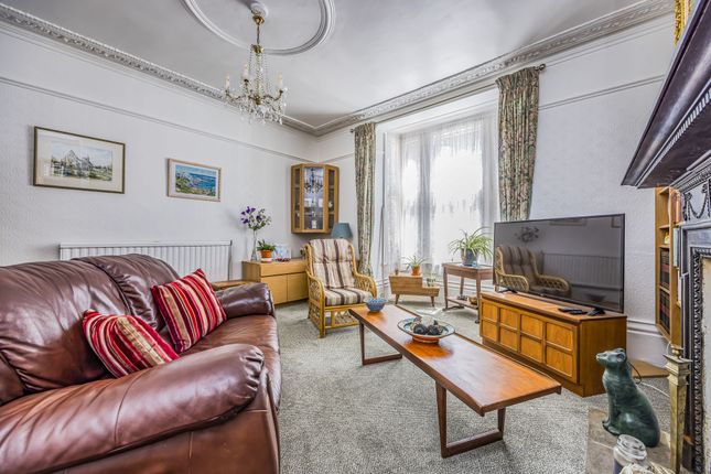 23, Livingstone Road, Southsea photo 2
