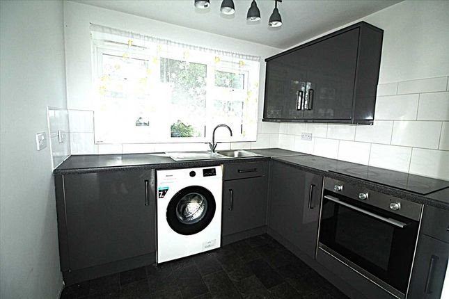 8, Cecil Avenue, Stoke-On-Trent photo 3