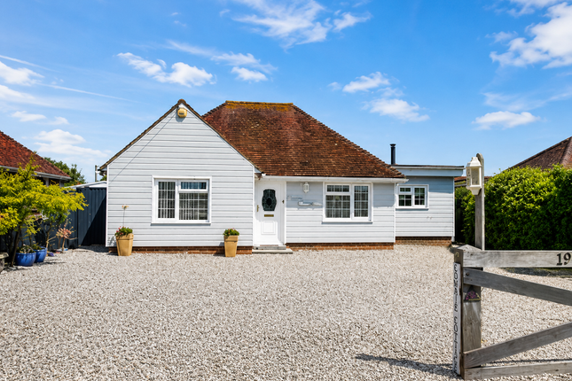3-bed house on 19 Croft Way, Selsey, £515,000