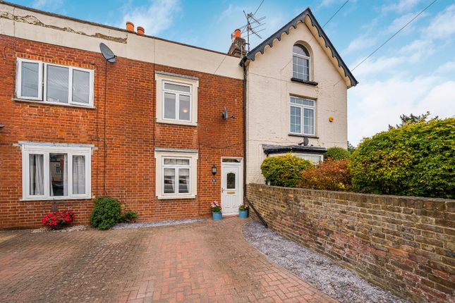 Thumbnail Terraced house for sale in Clewer Hill Road, Windsor