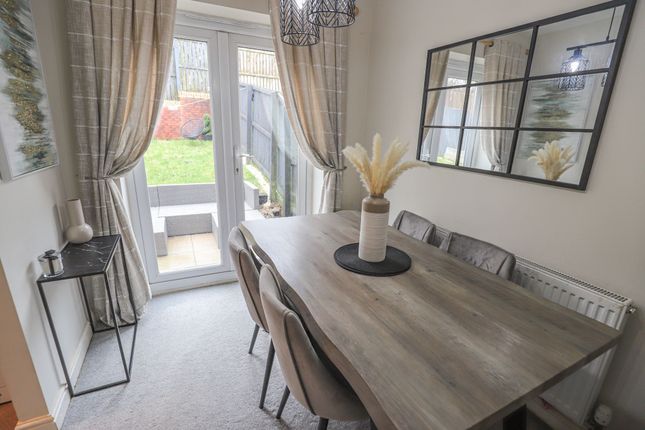 21 Greenshank Close, Morecambe photo 4