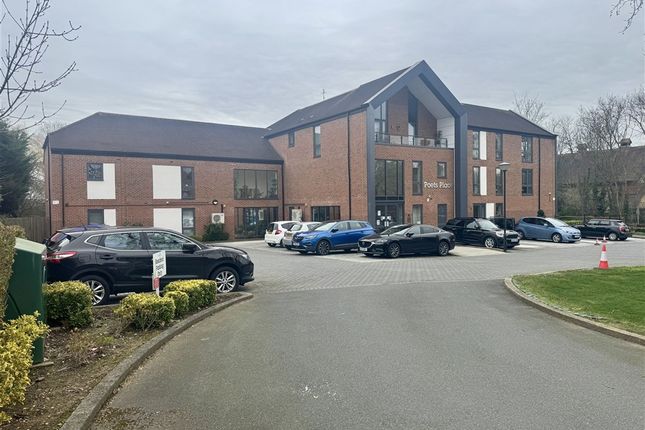 1-bed flat on Alderton Hill, Loughton, £310,000