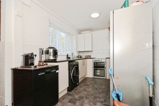 14, HARROW photo 5