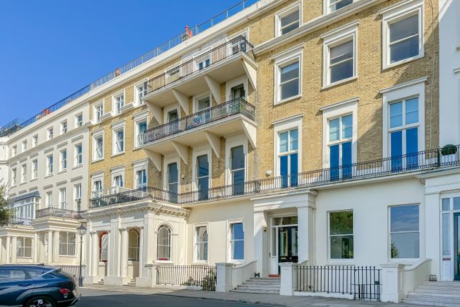 6, Eastern Terrace, Brighton photo 2